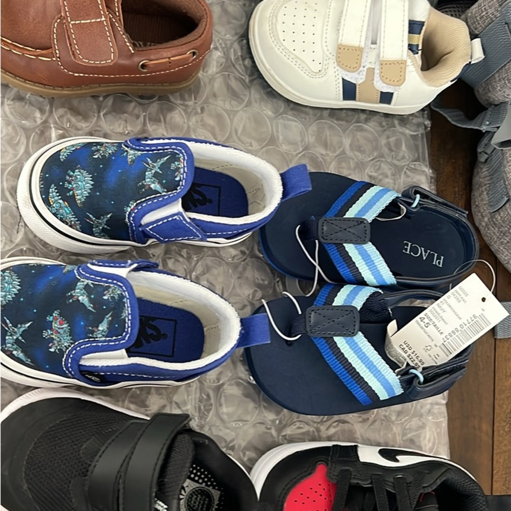 Nike toddler size 4 shoe bundle